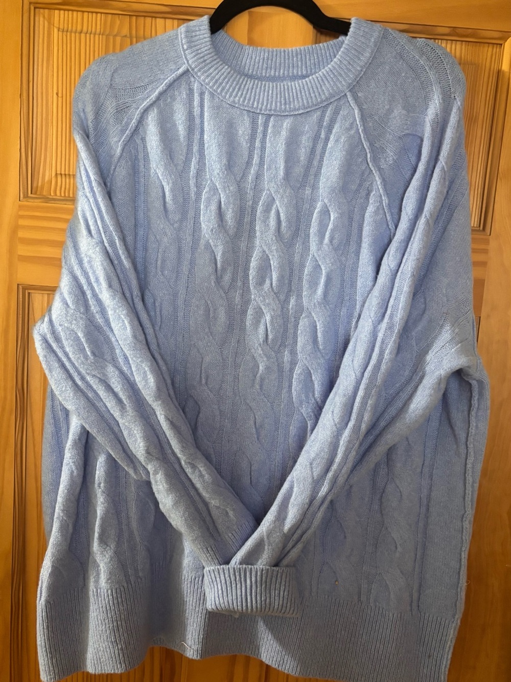 Aerie Light Blue Cable Knit Women’s Sweater Sz L